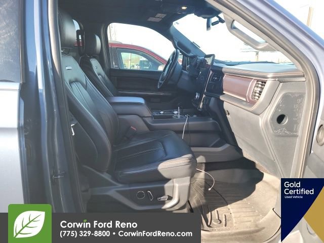 Used 2022 Ford Expedition Platinum image 12