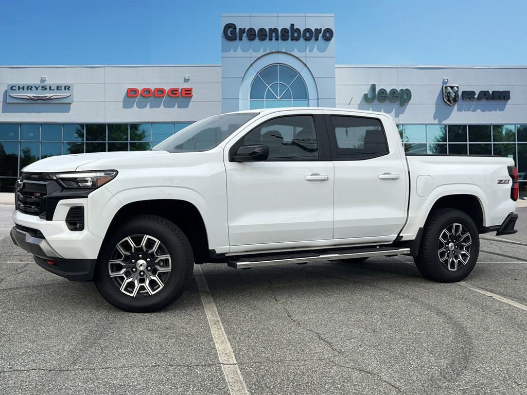 Used 2023 Chevrolet Colorado Z71 w/ Z71 Convenience Package 2 image 1