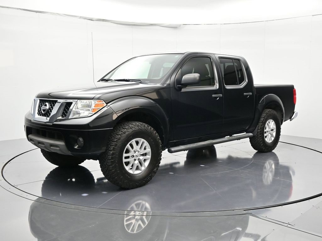 Used 2019 Nissan Frontier SV image 1