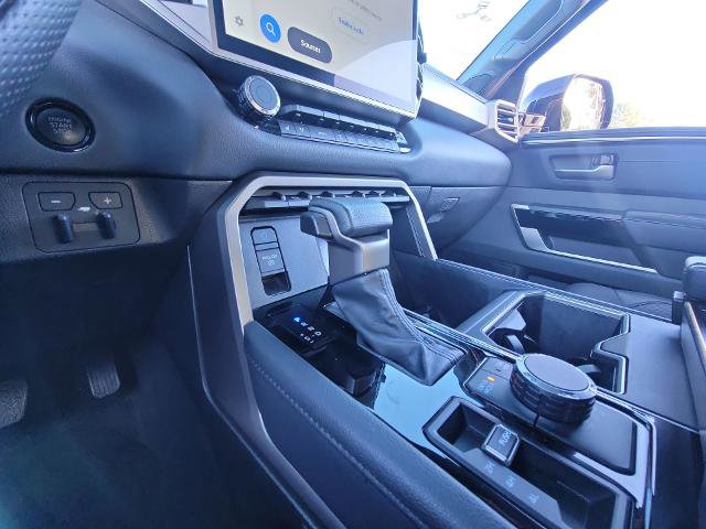 Used 2025 Toyota Tundra Limited image 15