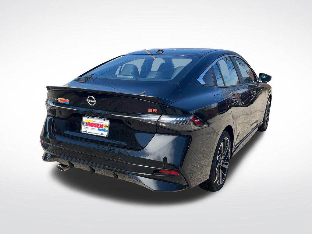 New 2026 Nissan Sentra SR w/ SR Premium Package FWD image 5