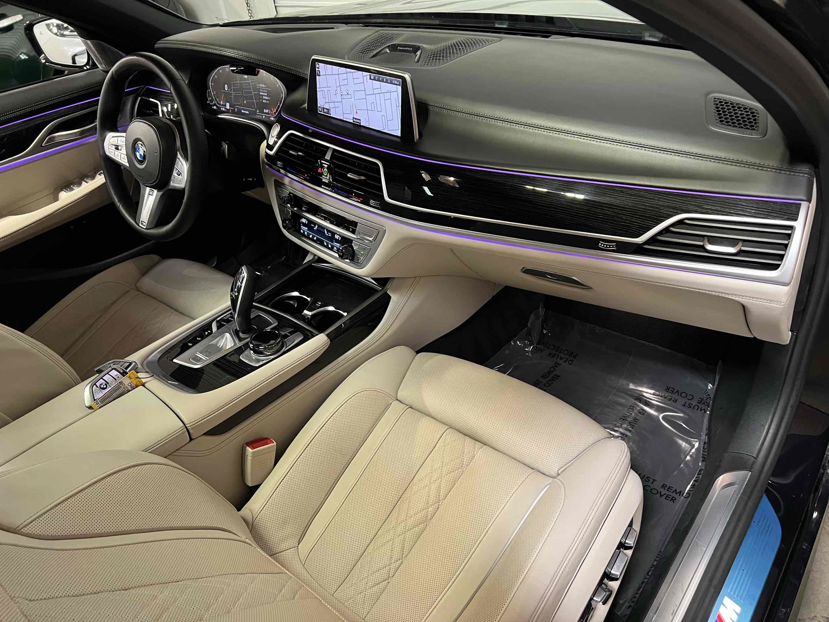 Used 2021 BMW 750i xDrive w/ Executive Package AWD/4WD image 7