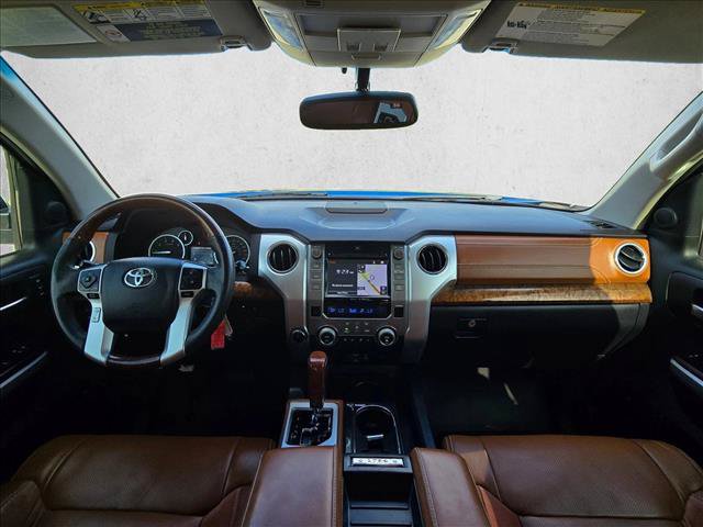 Used 2017 Toyota Tundra Platinum AWD/4WD image 17
