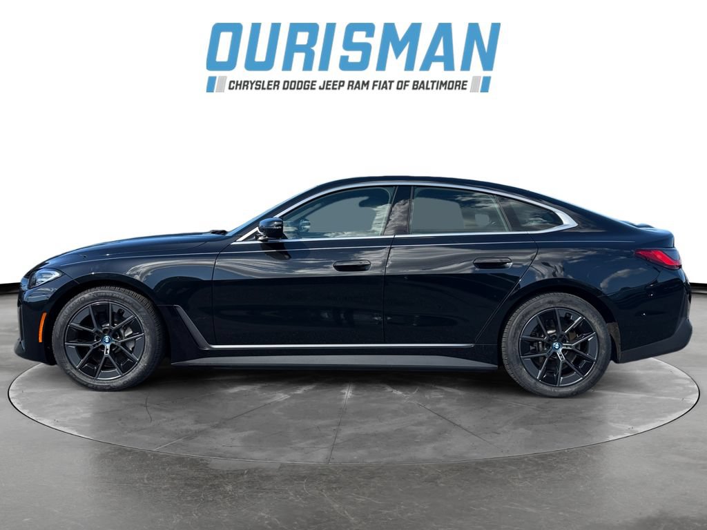 Used 2022 BMW i4 eDrive40 w/ Premium Package RWD image 3