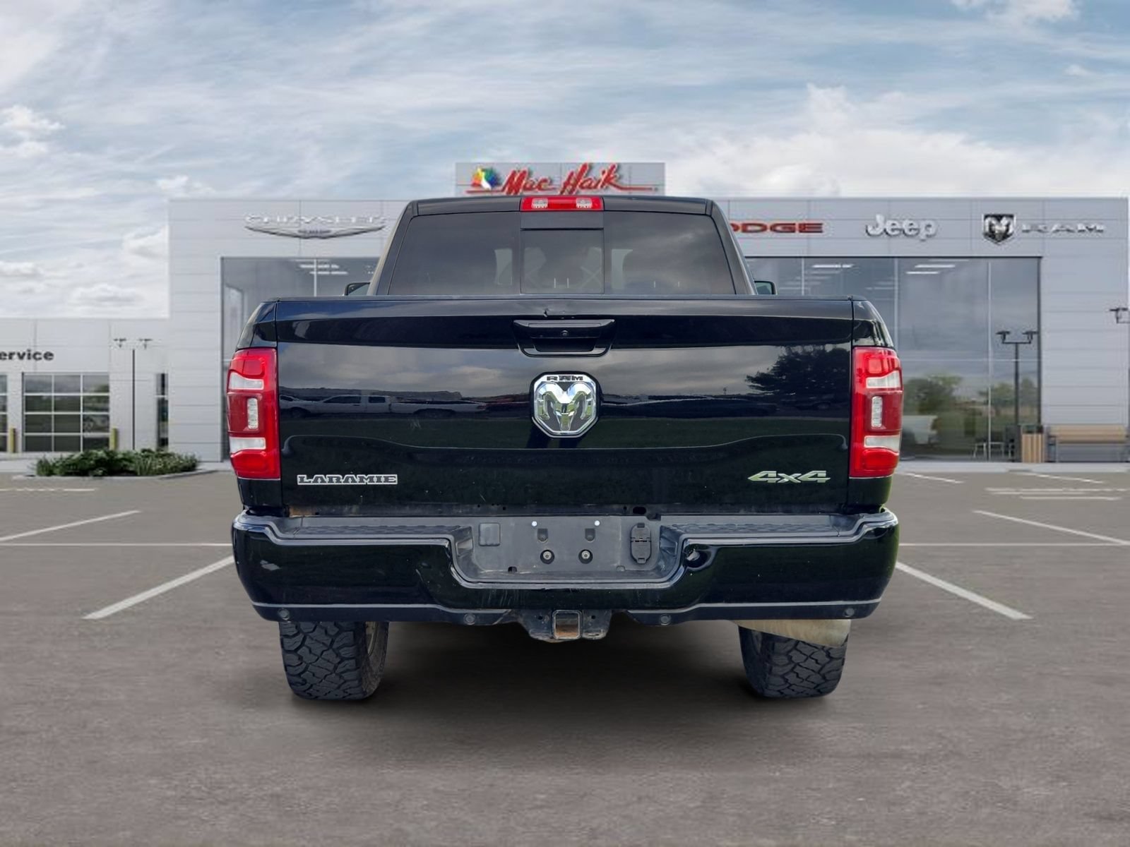 Used 2024 RAM 2500 Laramie w/ Safety Group AWD/4WD image 4