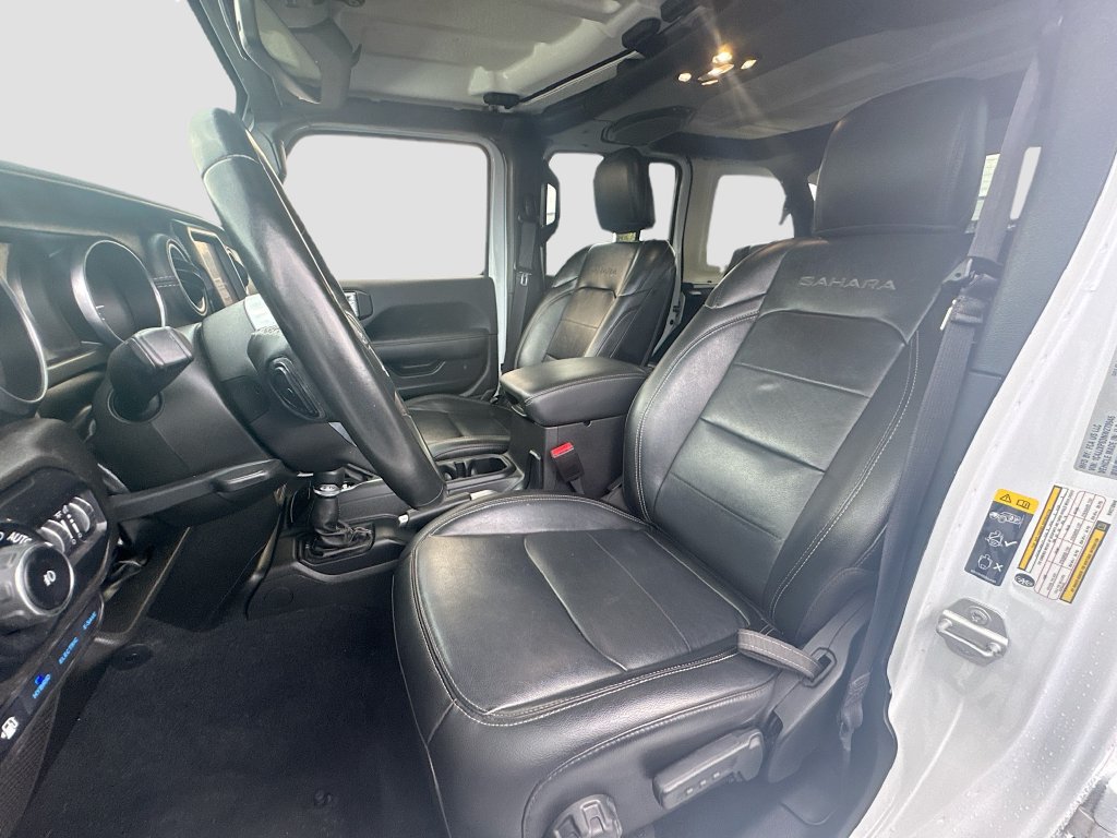 Certified 2022 Jeep Wrangler Unlimited Sahara AWD/4WD image 22