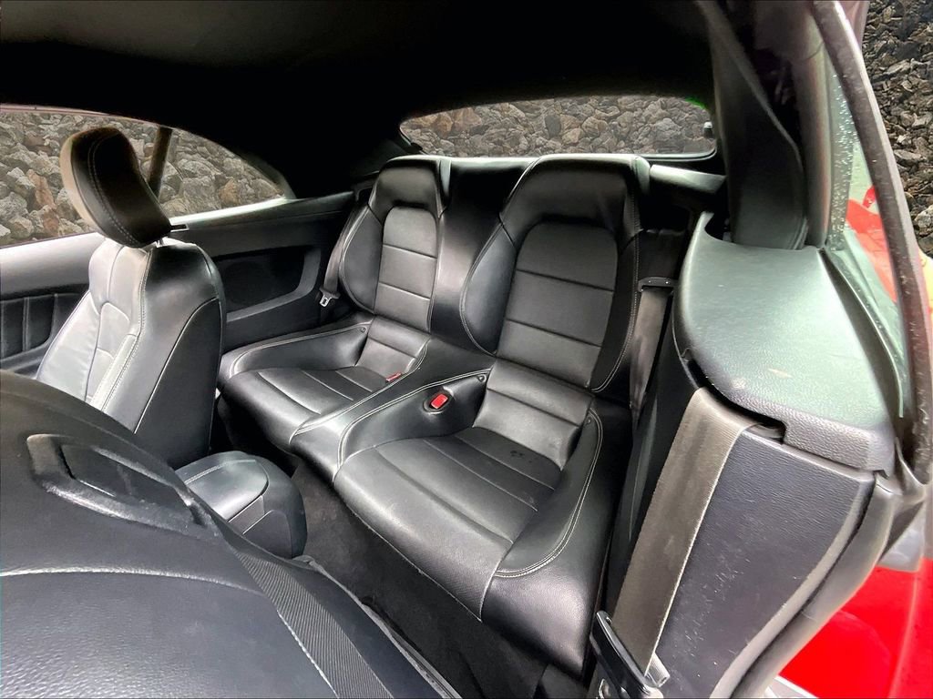 Used 2020 Ford Mustang Premium RWD image 22