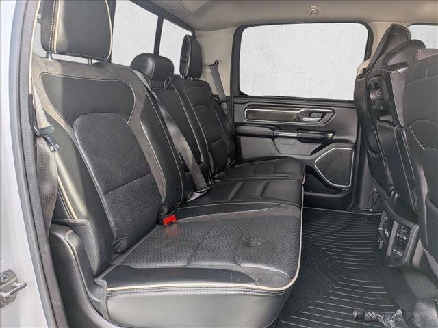 Used 2022 RAM 1500 Laramie AWD/4WD image 19