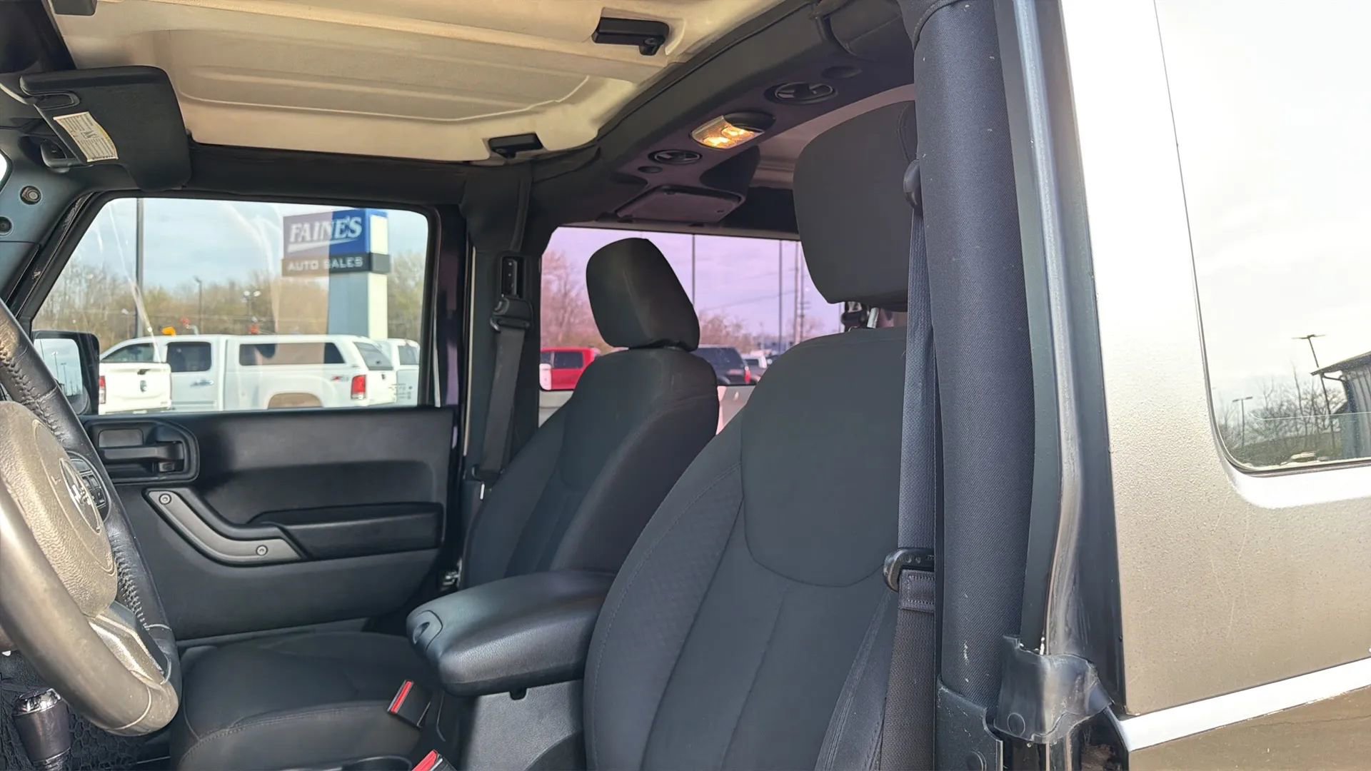 Used 2017 Jeep Wrangler Sport w/ Connectivity Group image 42