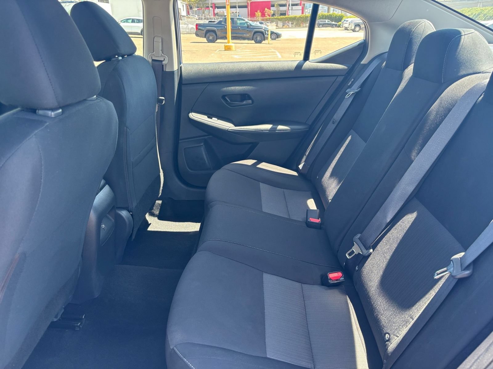 Used 2025 Nissan Sentra SV FWD image 22