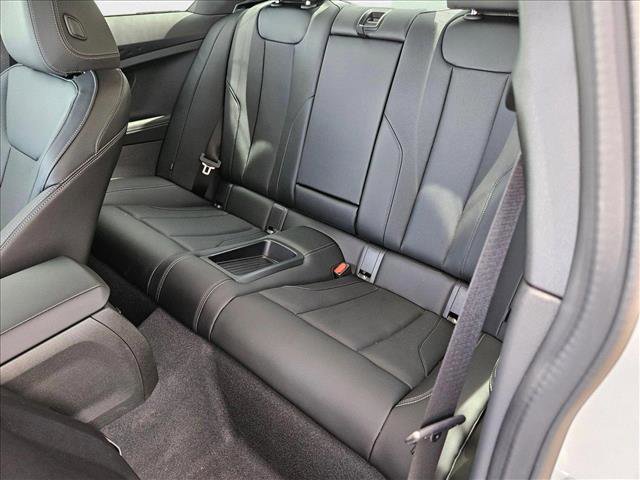 Used 2025 BMW 230i xDrive Coupe image 15