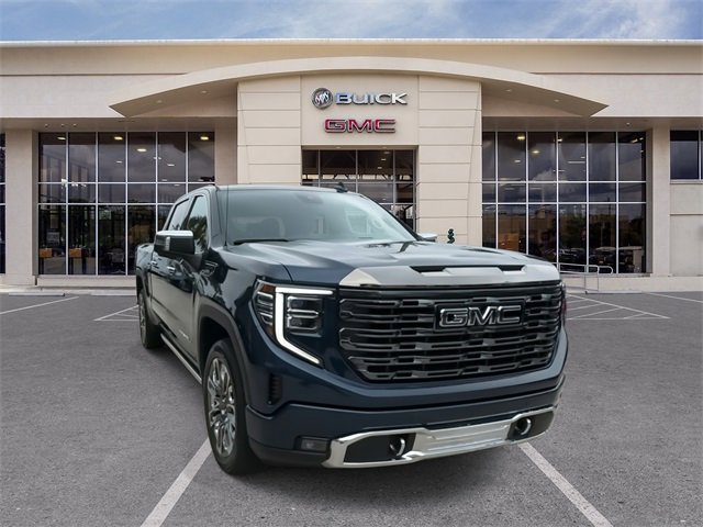 Used 2023 GMC Sierra 1500 Denali Ultimate image 3