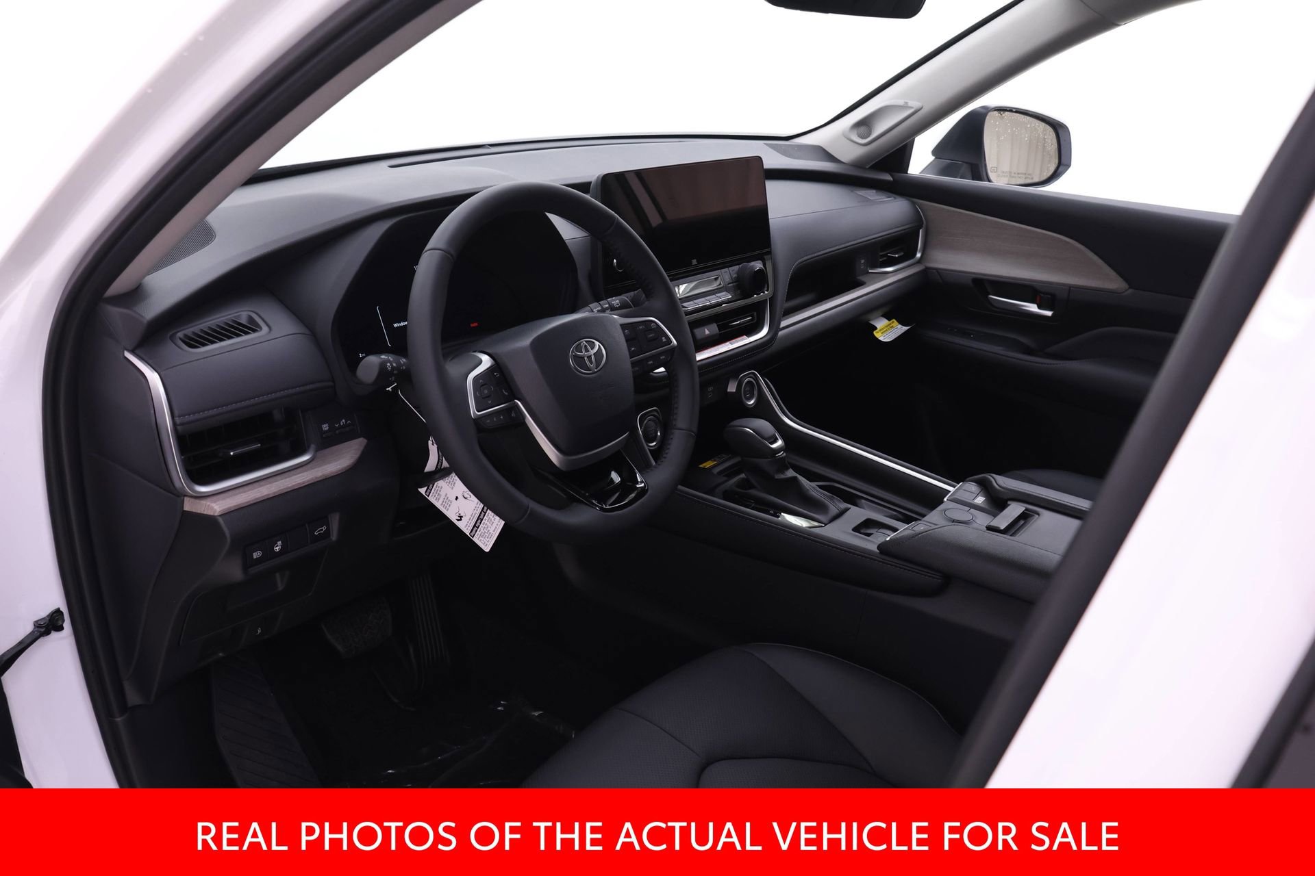 New 2026 Toyota Grand Highlander Limited image 3