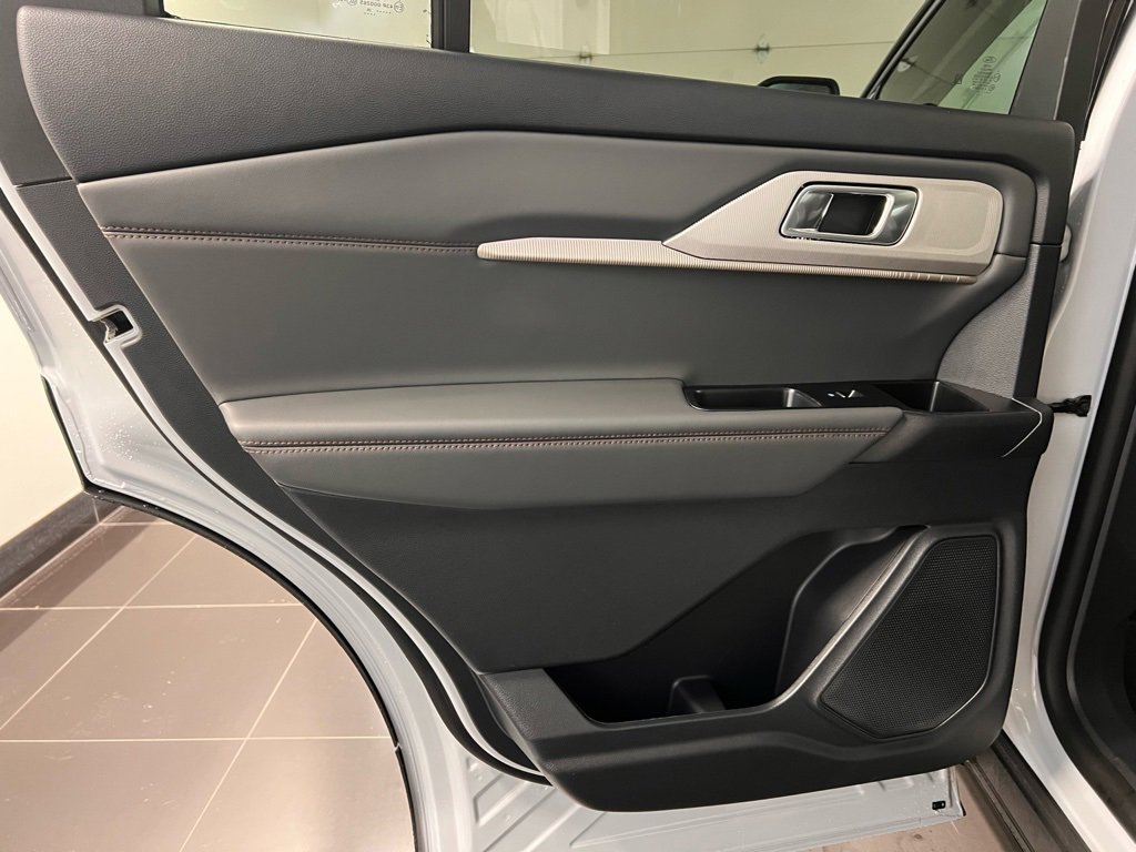 New 2026 Ford Explorer Active image 33