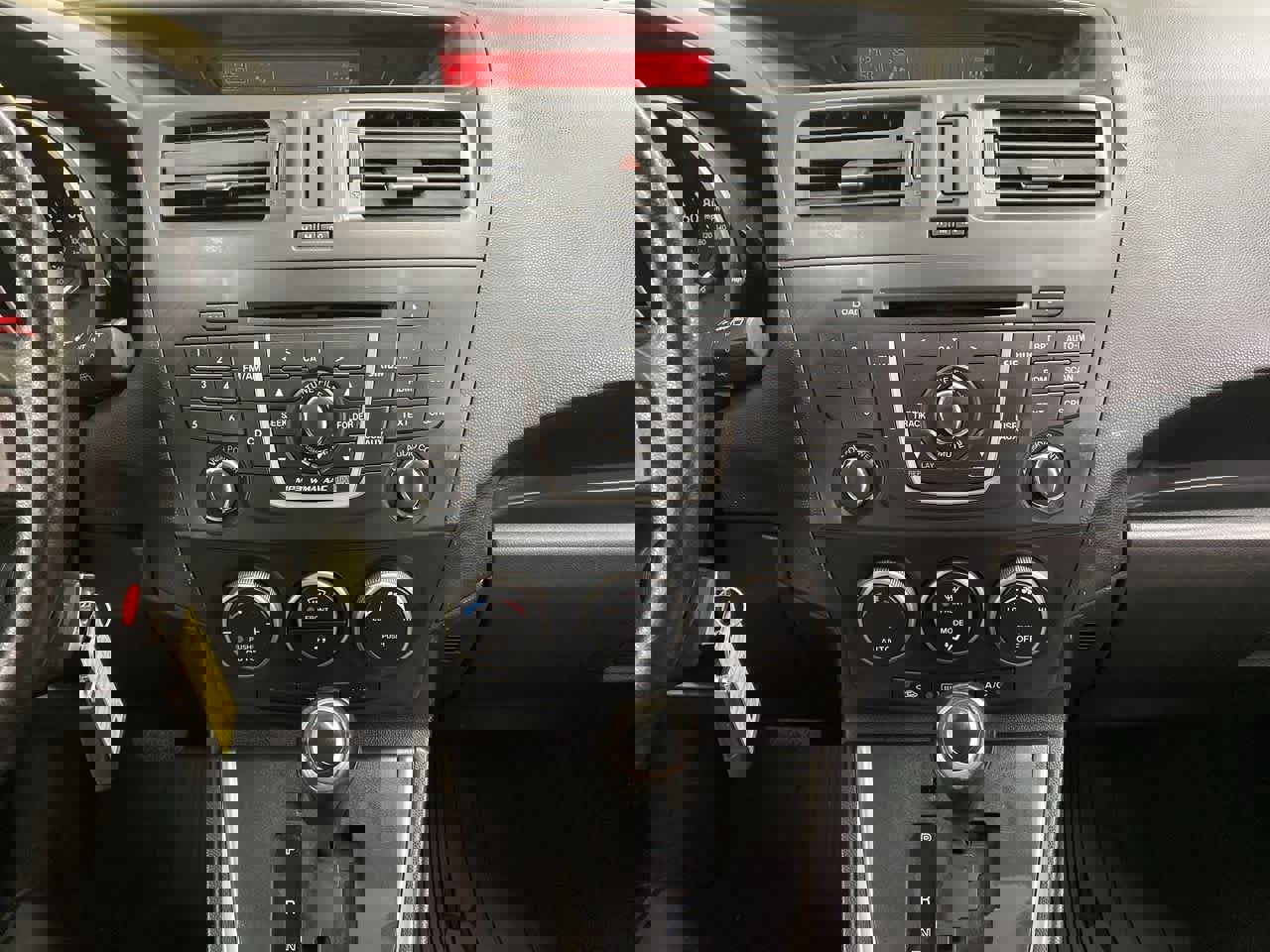 Used 2014 MAZDA MAZDA5 Touring image 25