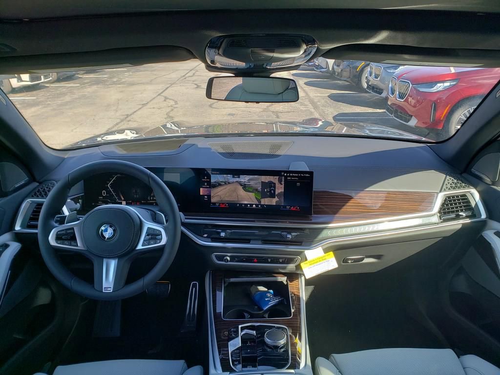 New 2026 BMW X5 xDrive40i w/ M Sport Package image 8