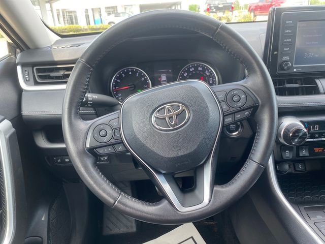 Used 2022 Toyota RAV4 XLE w/ Convenience Package AWD/4WD image 18
