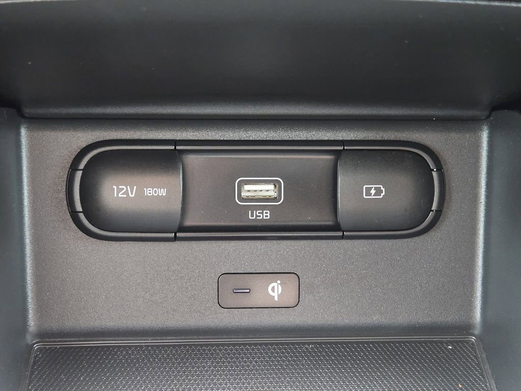 Certified 2021 Kia Telluride SX w/ Nightfall Edition Package AWD/4WD image 22