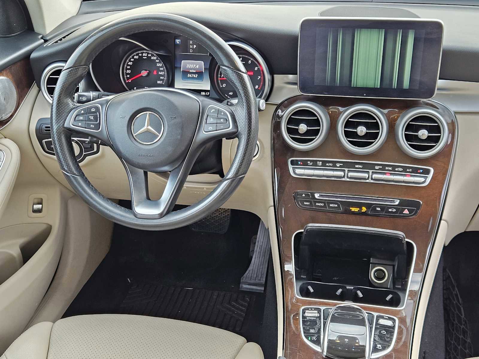 Used 2017 Mercedes-Benz GLC 300 image 24