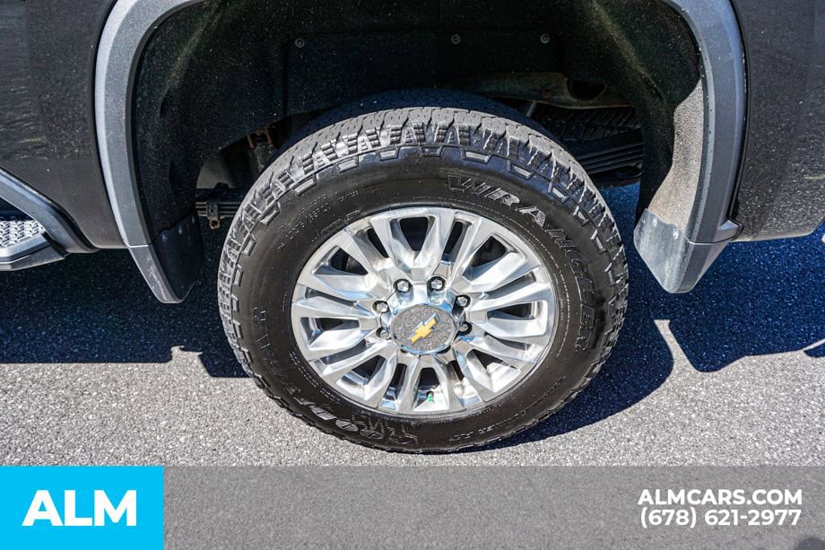 Used 2023 Chevrolet Silverado 2500 High Country AWD/4WD image 18