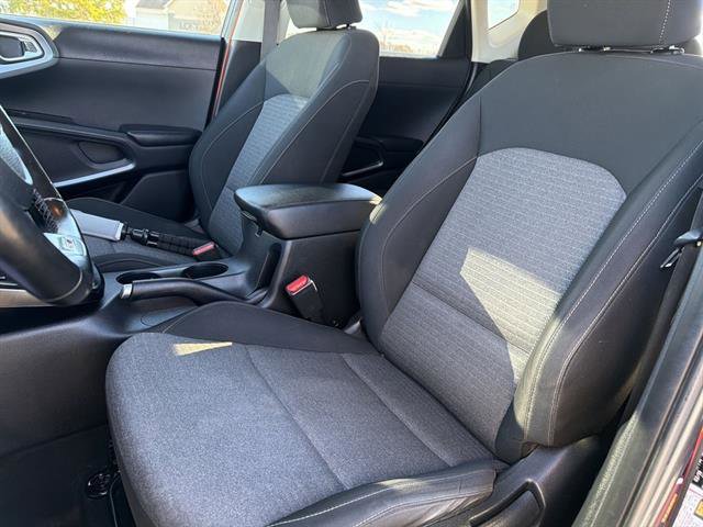 Used 2020 Kia Soul GT-Line image 36