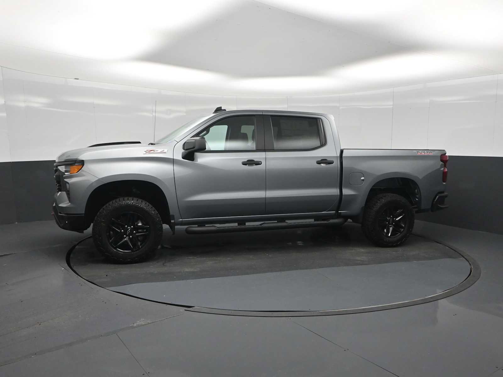 New 2026 Chevrolet Silverado 1500 Custom Trail Boss AWD/4WD image 4
