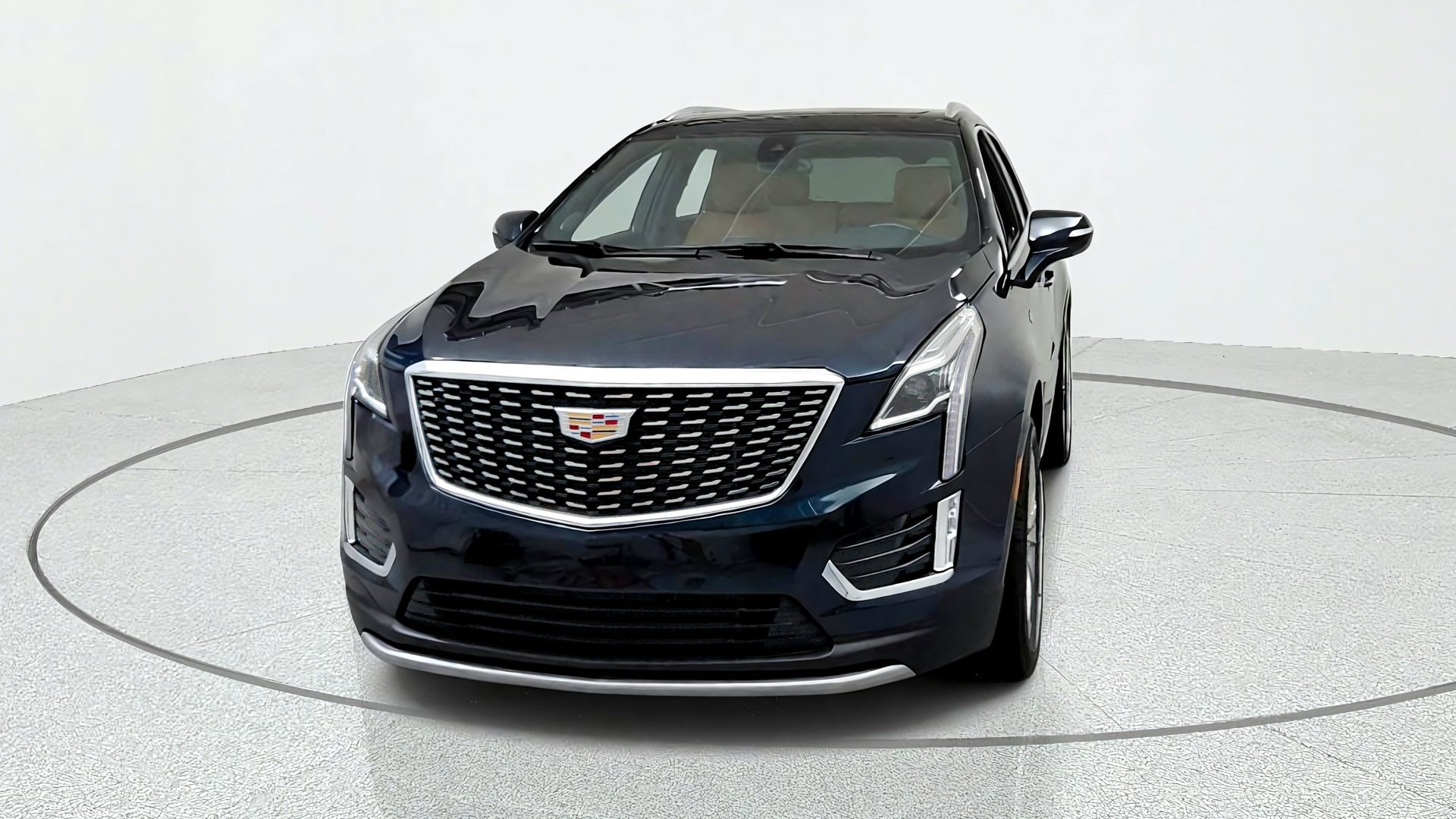 Certified 2024 Cadillac XT5 Premium Luxury w/ LPO, Floor Liner Package AWD/4WD image 8