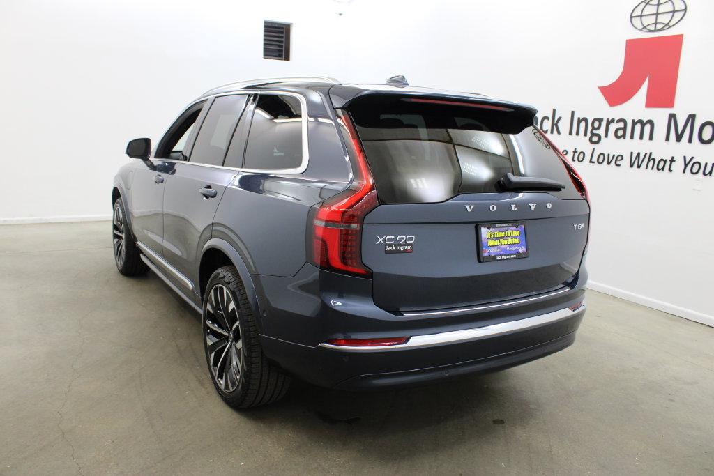 New 2026 Volvo XC90 T8 Ultra w/ Protection Package Premier AWD/4WD image 3