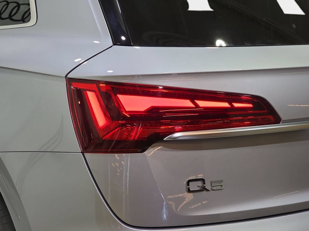 Used 2023 Audi Q5 Premium Plus w/ Premium Plus Package AWD/4WD image 35