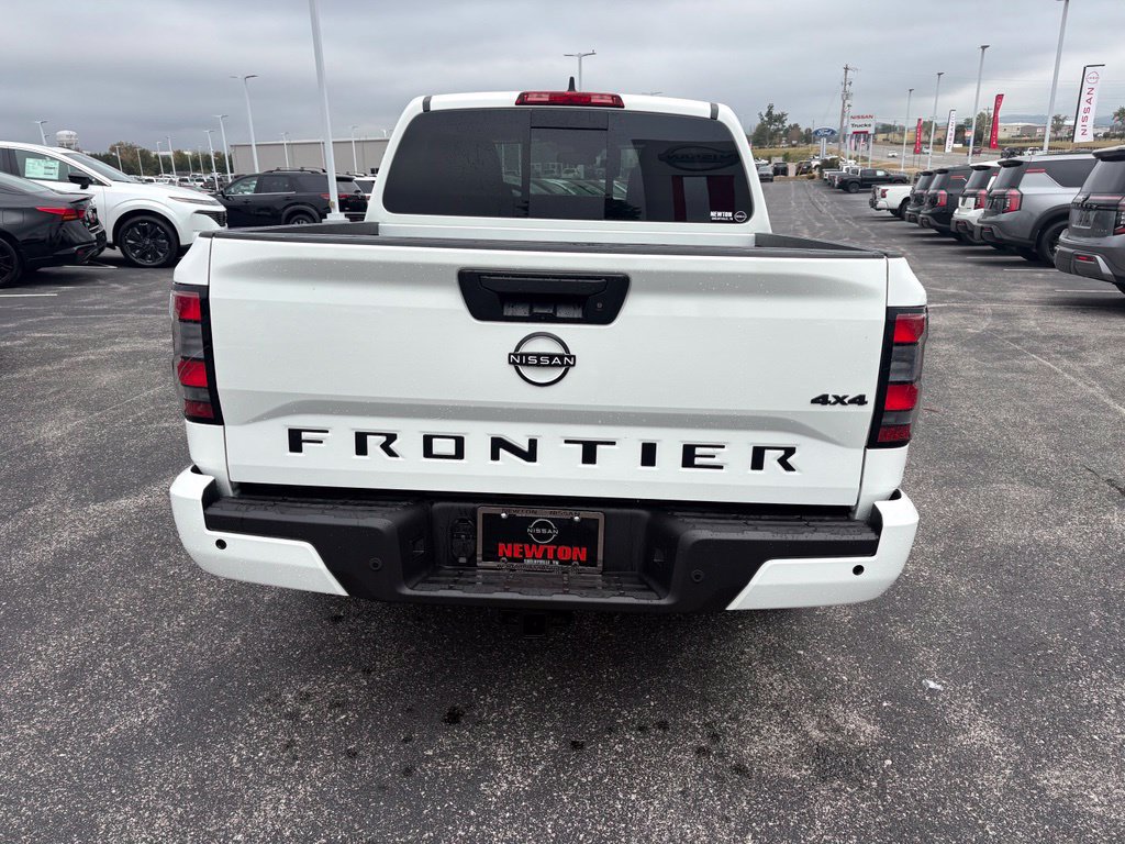 New 2027 Nissan Frontier SV w/ SV Convenience Package AWD/4WD image 5