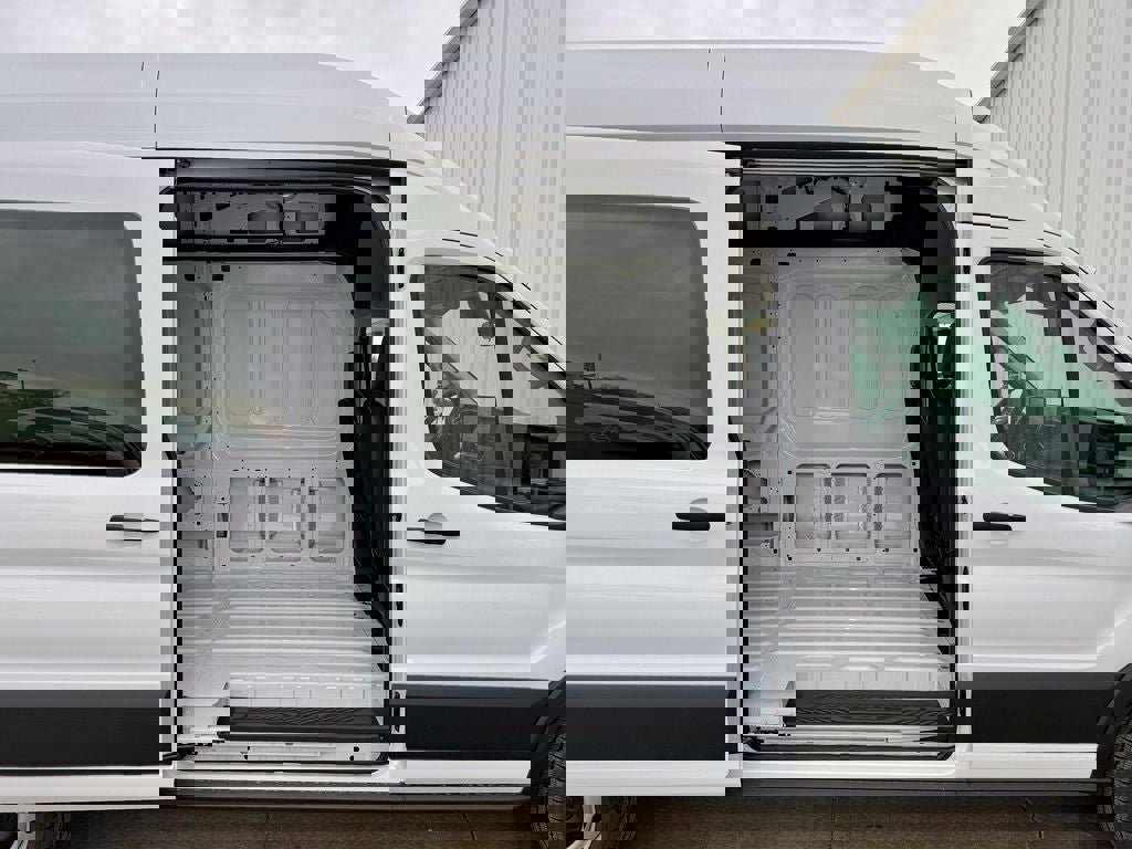 New 2026 Ford Transit 350 148 High Roof Extended RWD image 19