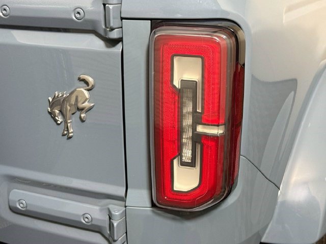 Used 2021 Ford Bronco Outer Banks AWD/4WD image 33