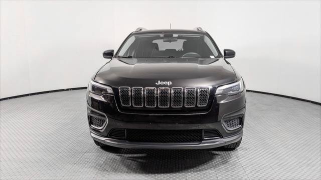 Used 2020 Jeep Cherokee Latitude AWD/4WD image 12