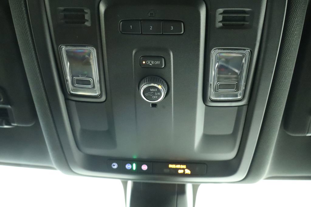 Used 2022 Chevrolet Tahoe LT AWD/4WD image 43