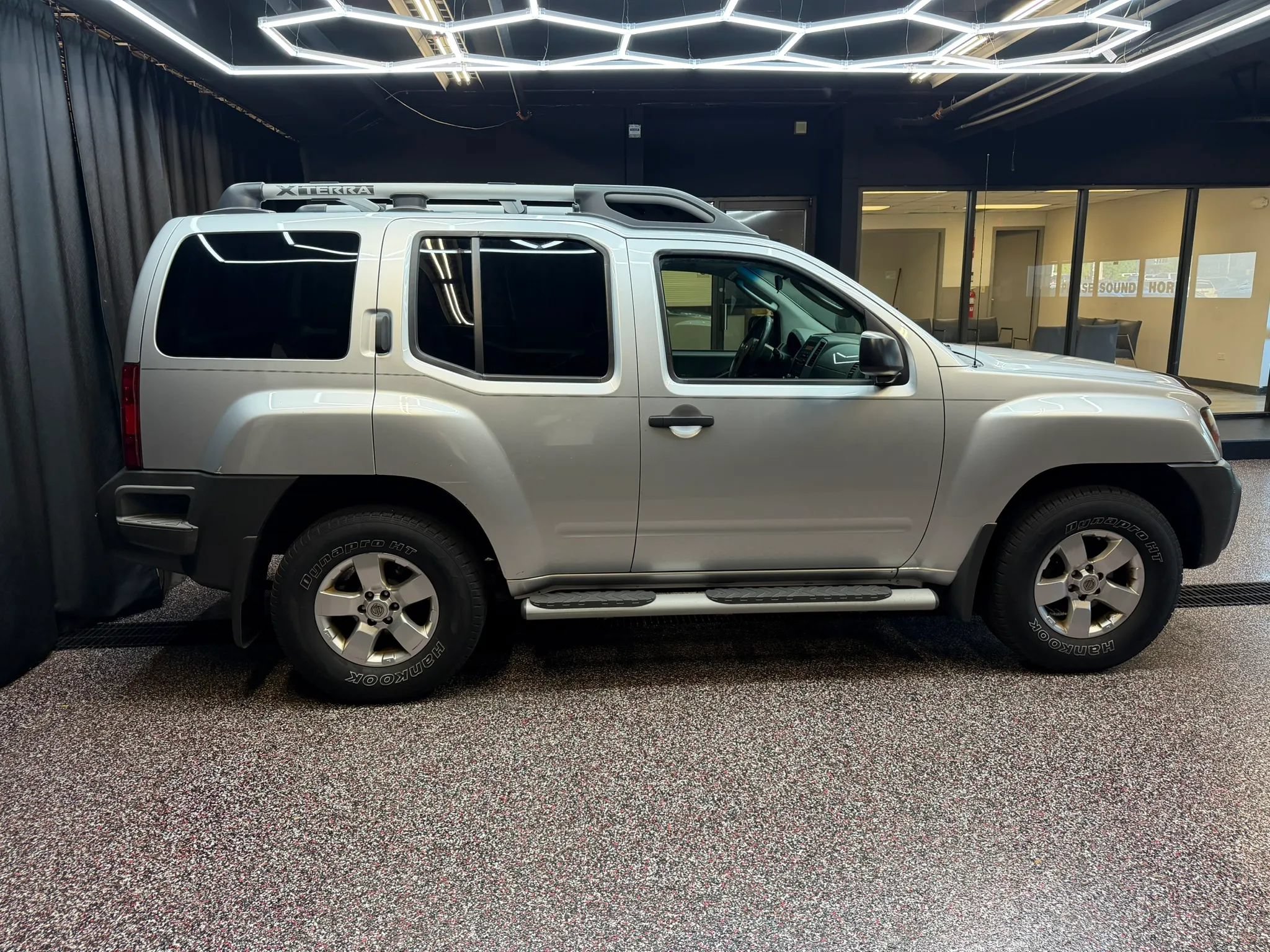 Used 2009 Nissan Xterra S w/ X Gear Pkg AWD/4WD image 10