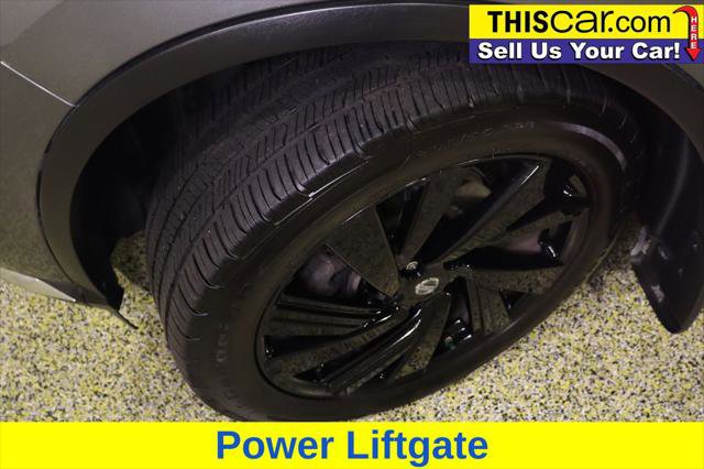 Used 2017 Nissan Murano Platinum w/ Platinum Technology Package image 26