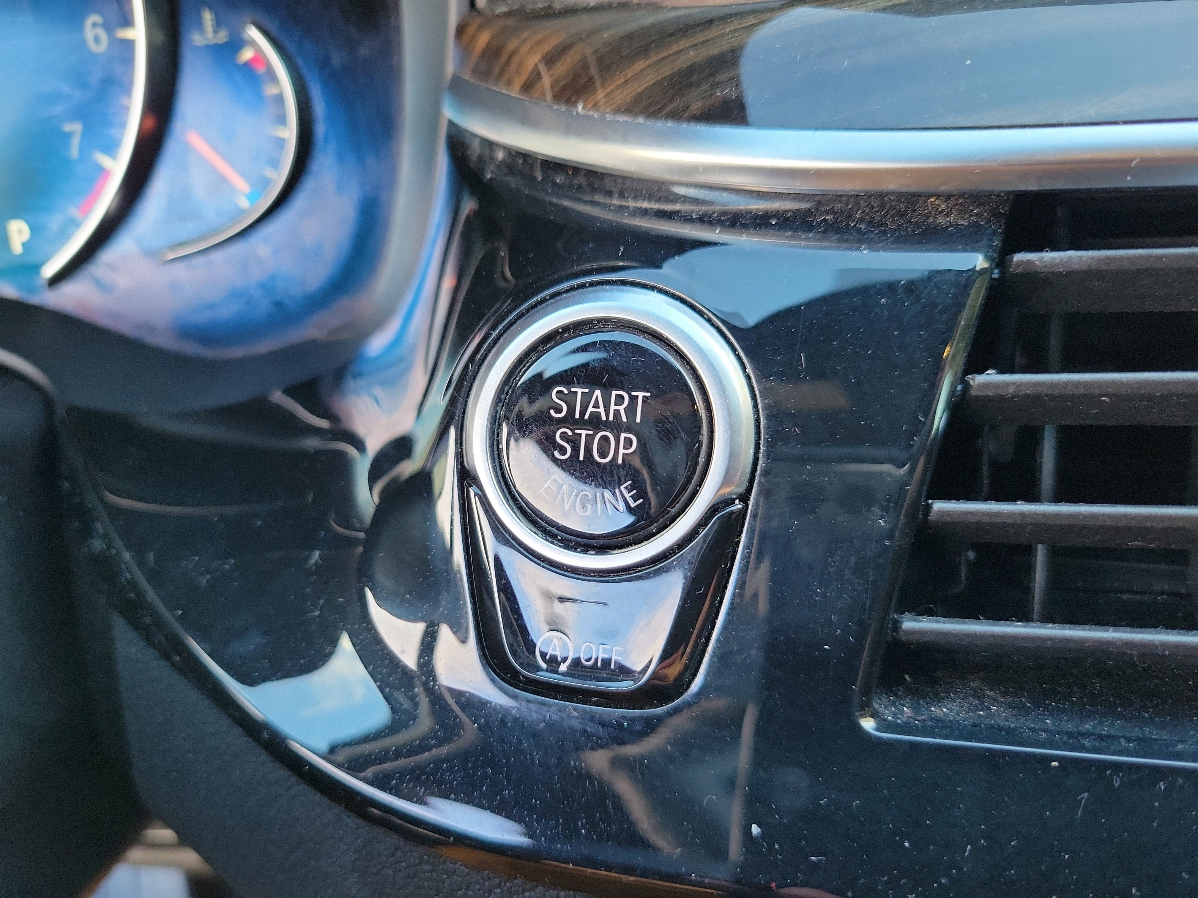 Used 2018 BMW 540i xDrive image 20