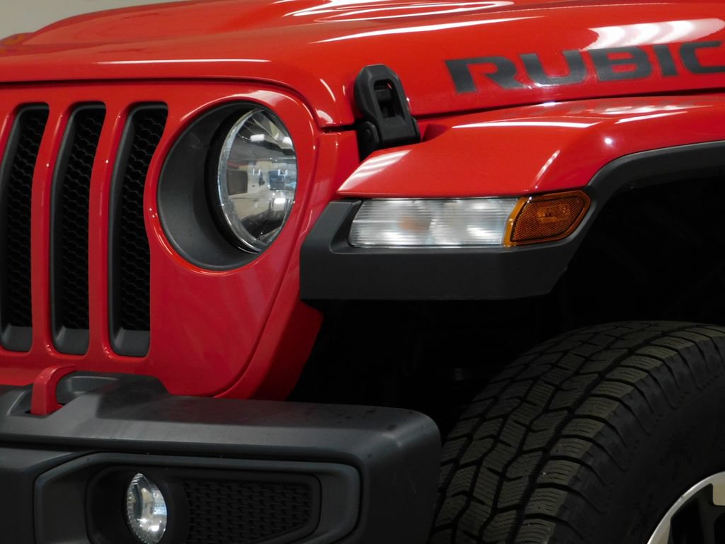 Used 2021 Jeep Wrangler Unlimited Rubicon w/ Dual Top Group AWD/4WD image 17