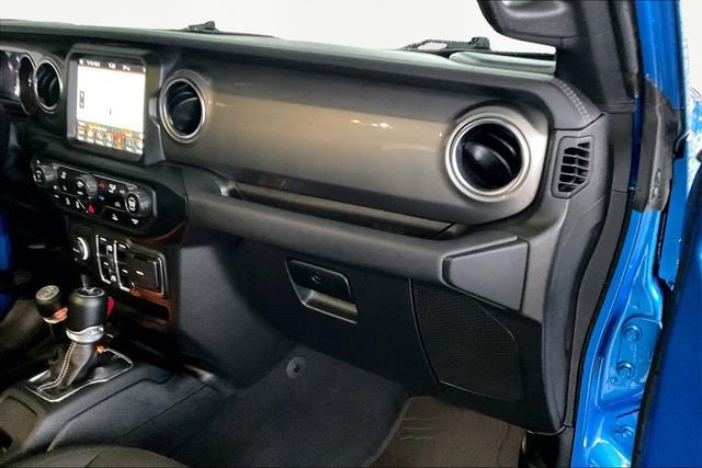 Used 2022 Jeep Wrangler Unlimited Sahara image 18