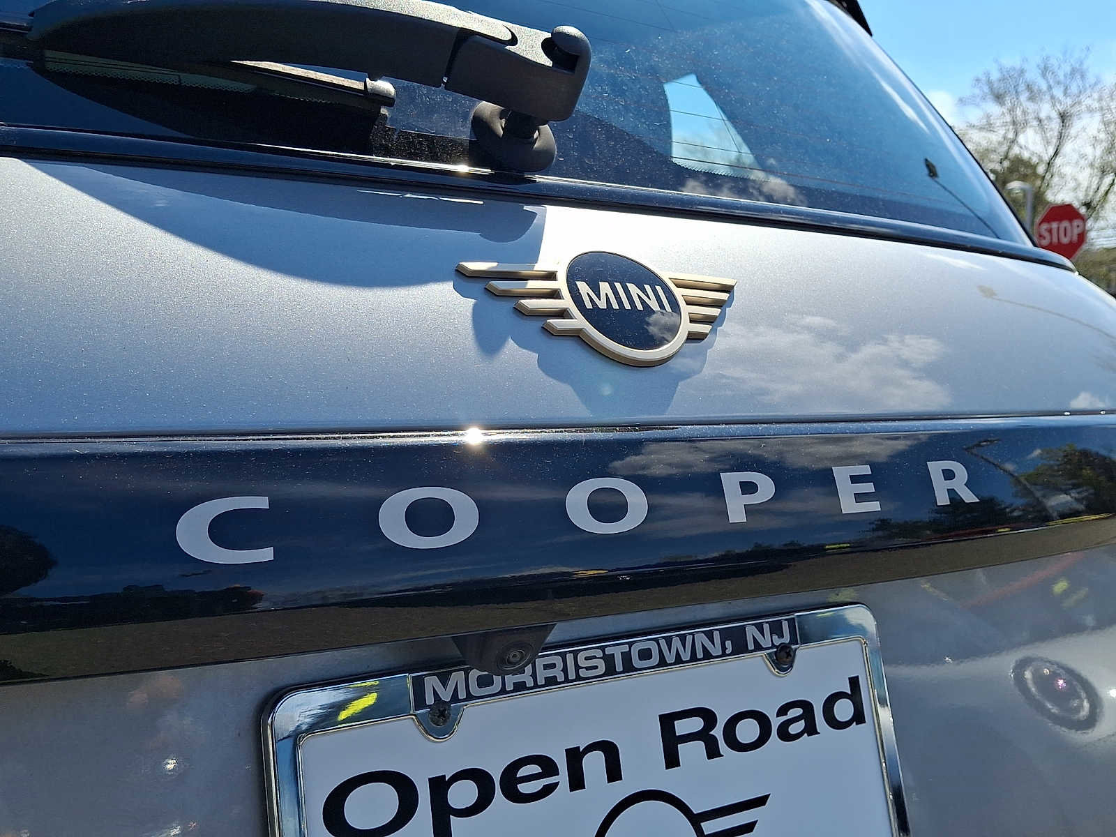 Used 2025 MINI Cooper 2-Door Hardtop FWD image 30