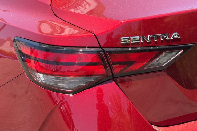 Used 2024 Nissan Sentra SV FWD image 34