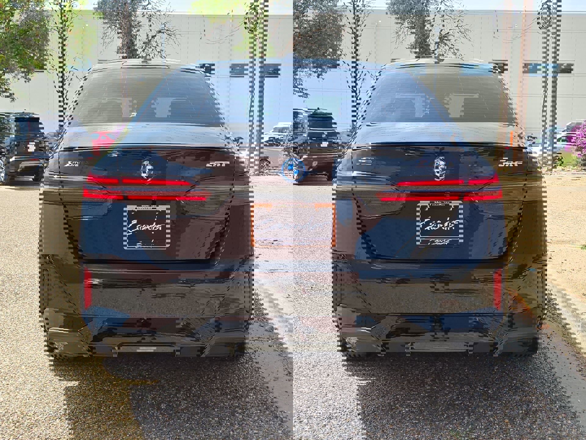 Used 2026 BMW 550e xDrive image 12