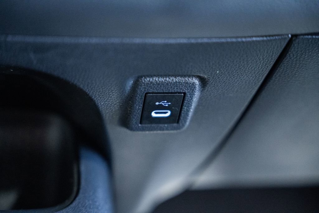 Used 2024 Toyota Corolla LE image 20