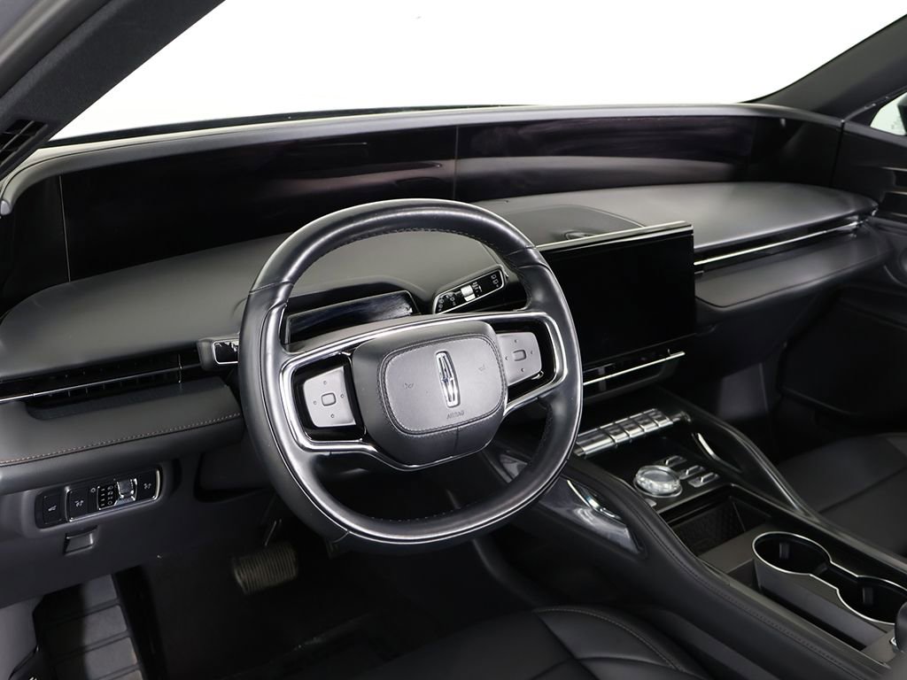 Used 2024 Lincoln Nautilus Premier w/ Equipment Group 102A AWD/4WD image 30
