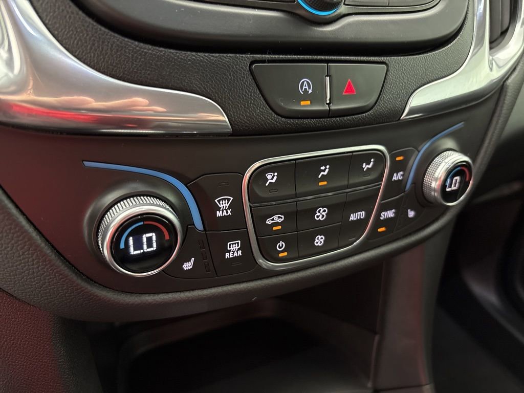 Used 2023 Chevrolet Equinox LT image 39