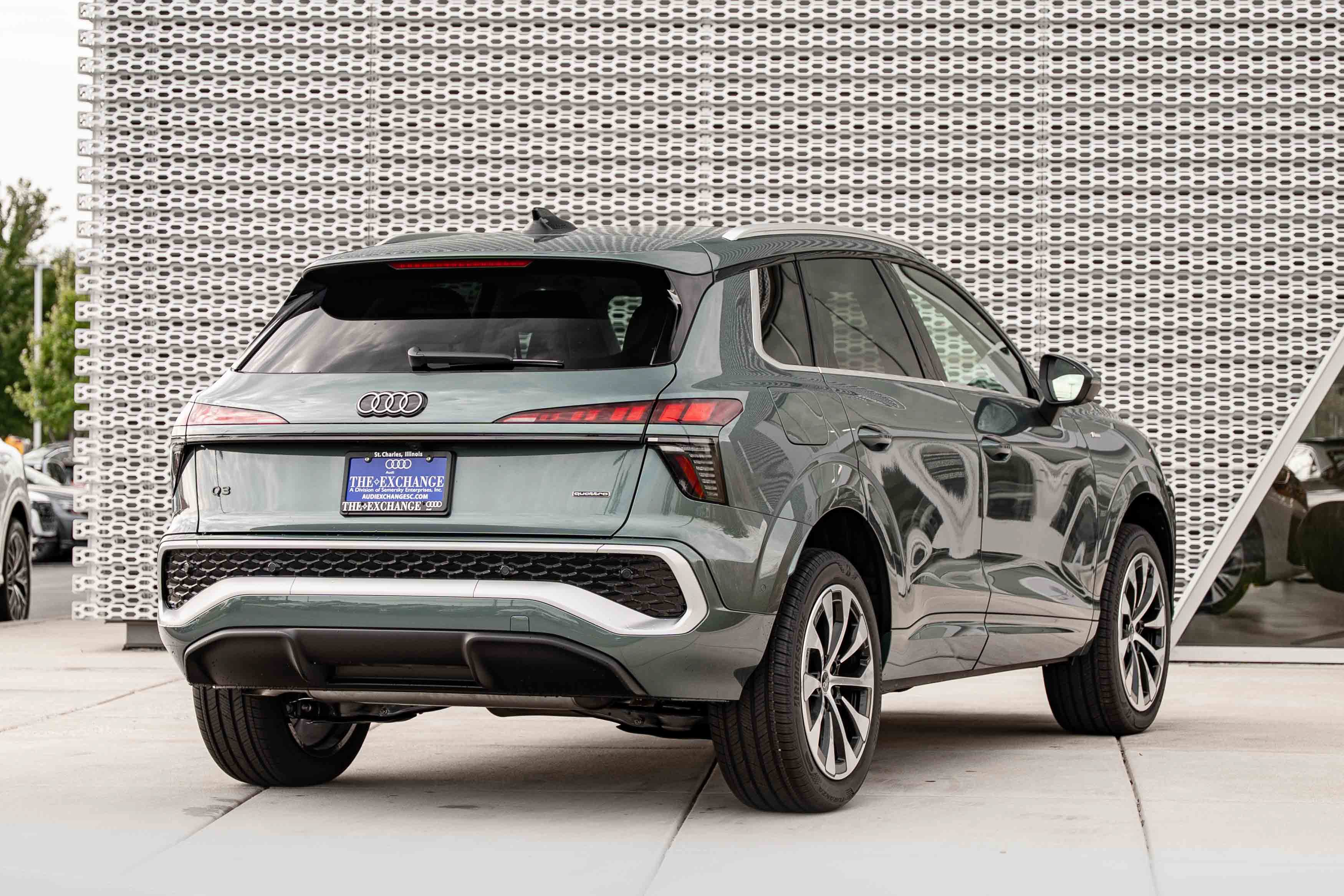 New 2026 Audi Q3 quattro 2.0T AWD/4WD image 4