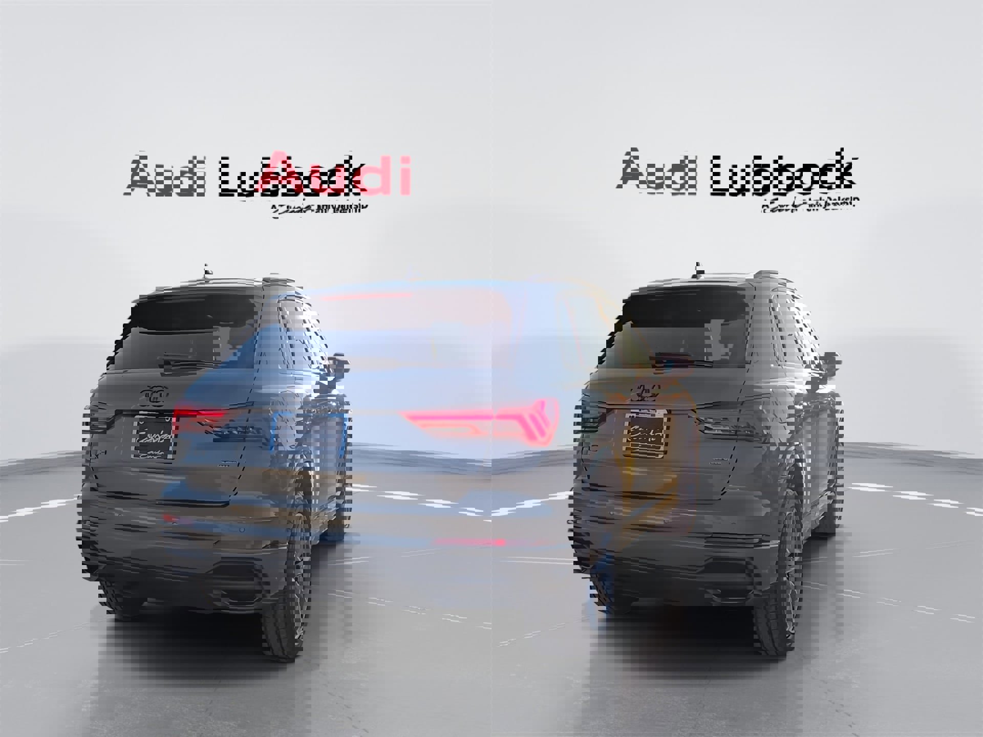 New 2025 Audi Q3 2.0T Premium image 7