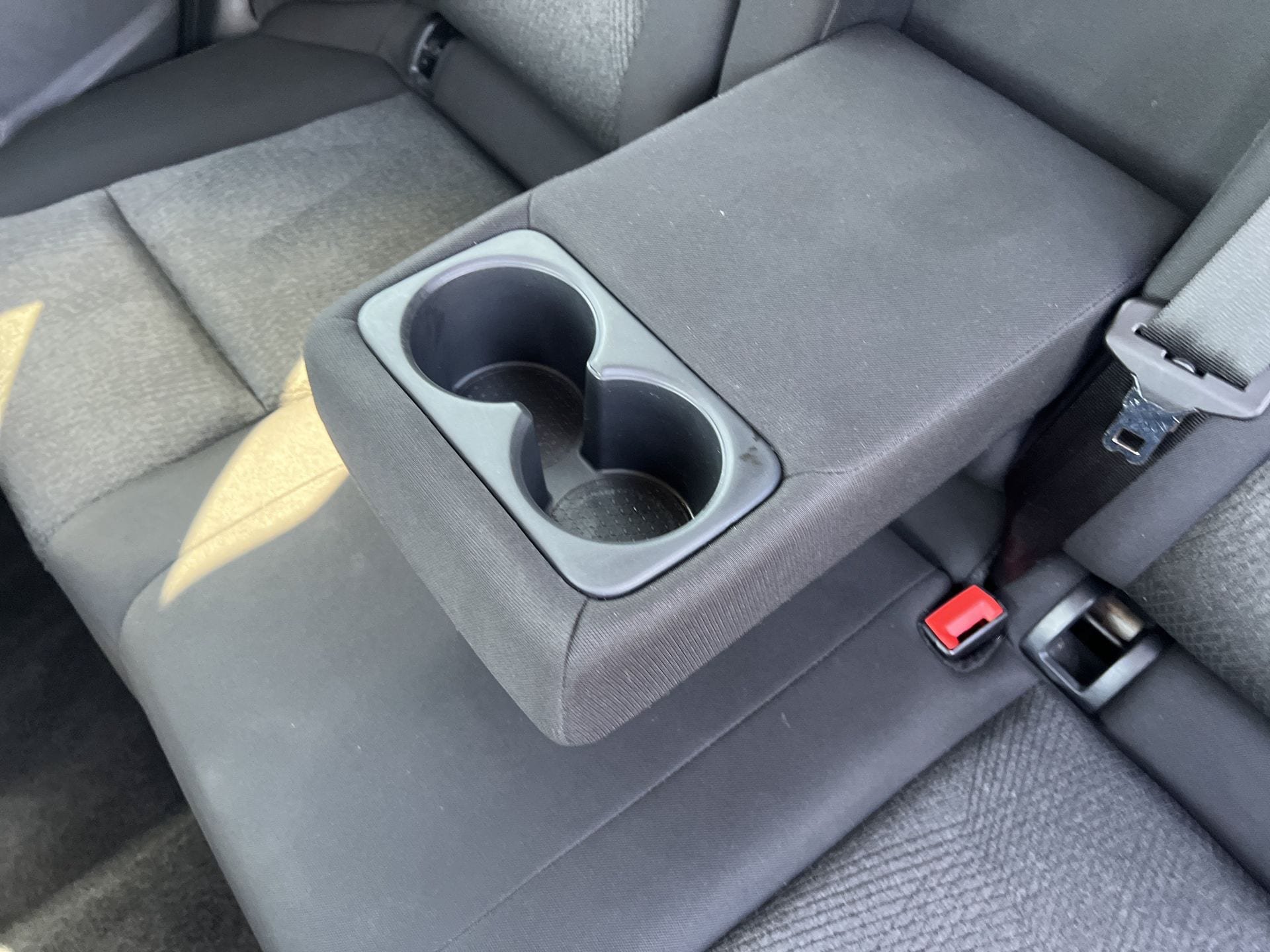 Used 2025 Nissan Rogue SV AWD/4WD image 18
