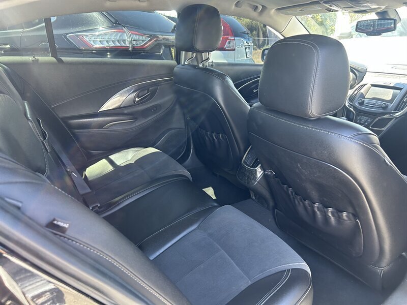 Used 2016 Buick LaCrosse FWD image 37