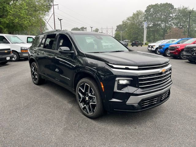 Used 2024 Chevrolet Traverse RS image 4